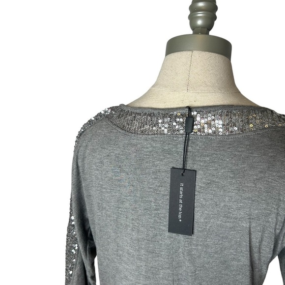 Cable & Gauge Gray Silver Sequin Blouse Dolman Open Slit Sleeve Size XS - Picture 11 of 14